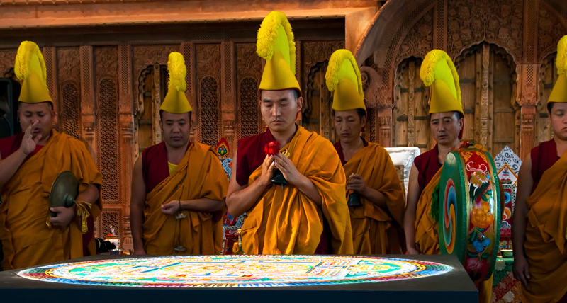 Tibetan monks