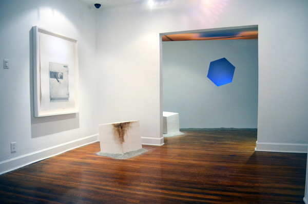 Ryder Richards, Conversations from the Museum of the Uninformed, Blue Orange Gallery, Houston (installation view)