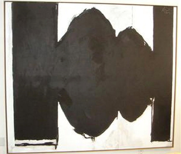 Robert Motherwell, Elegy to Spanish Republic #134 (1976). Courtesy the Elkins Collection.