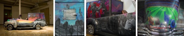 Cuatro fotografías de un automóvil decorado pictóricamente. La primera lo muestra de lejos y las siguientes muestran detalles: una hilera de buzones desgastados, la escena del arresto de una mujer y una cancha de fútbol vista desde las gradas.