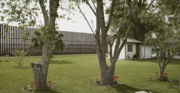 border cantos amon carter