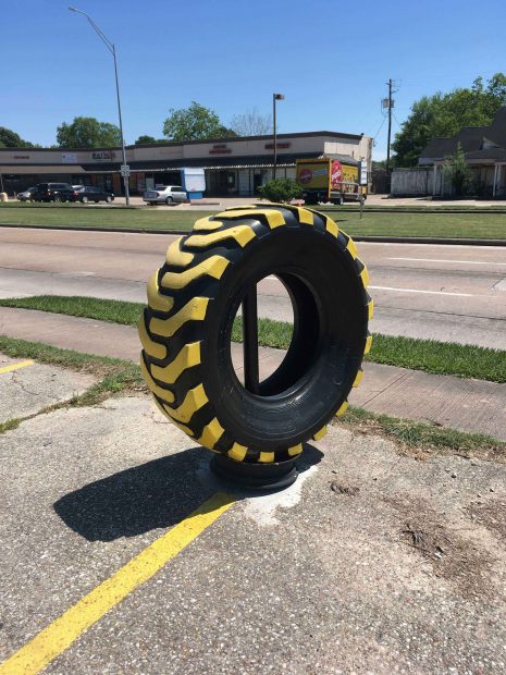Painted tire