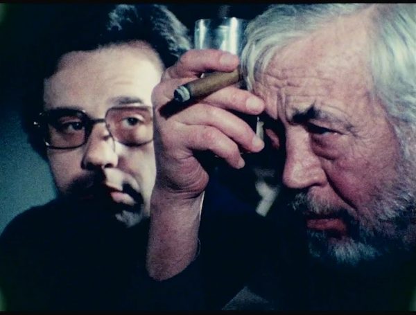 Peter Bogdanovich and John Huston in a film still from The Other Side of the Wind 