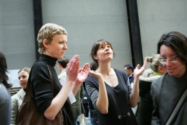 Nina Jan Beier and Marie Jan Lund Clap in Time (All the People at Tate Modern) 2007