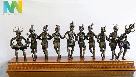 Group-of-Dancers-bronz-Chhattisgarh-India-Museum-Week-2020