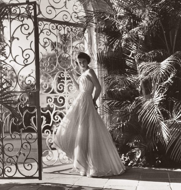 Mrs. Wrightsman on the grounds of Blythedunes, Palm Beach, early 1950s. Photo from Vogue.