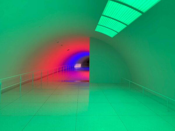 MFAH light tunnel