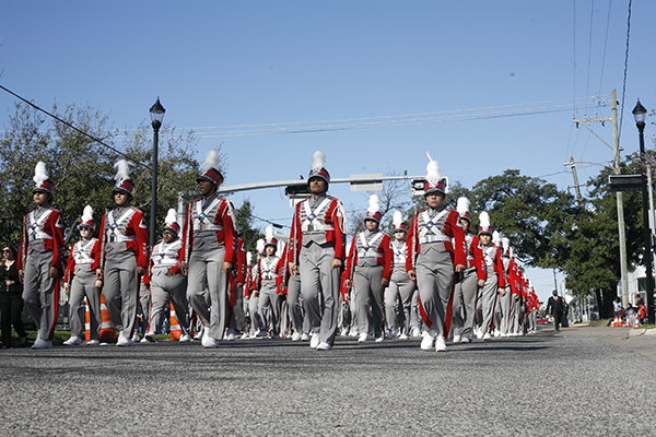 File:Worthing High School (Houston) mlk parade.jpg - Wikipedia