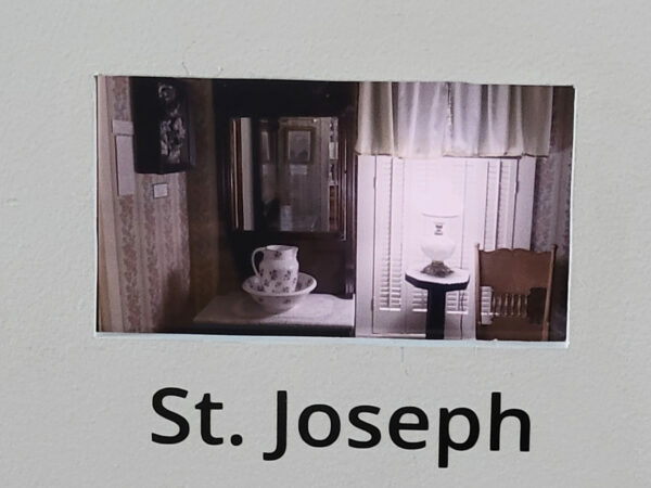 Photo of an antique interior space with St. Joseph in vinyl under