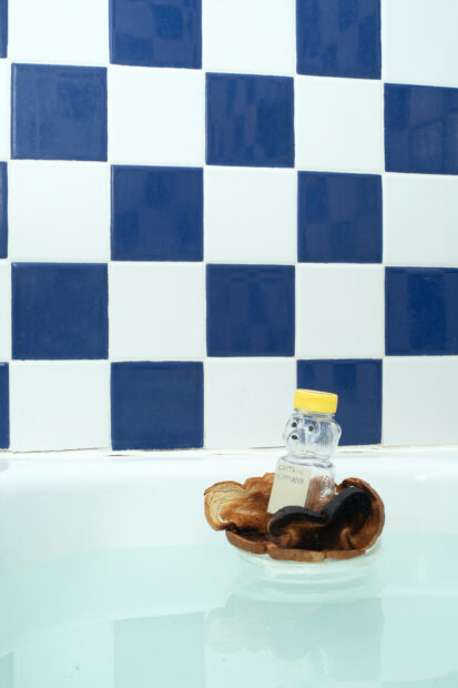 Photo of a jar of honey in a pastry