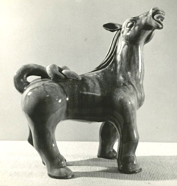 Image of a small sculpture of a horse