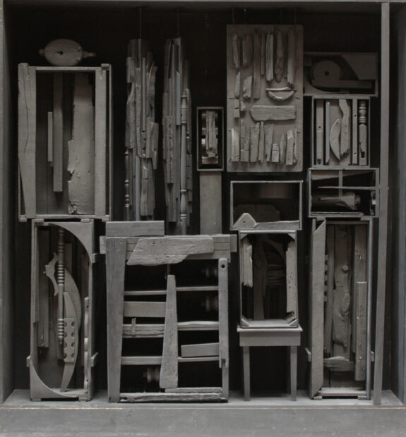 Photo of a black Nevelson sculpture