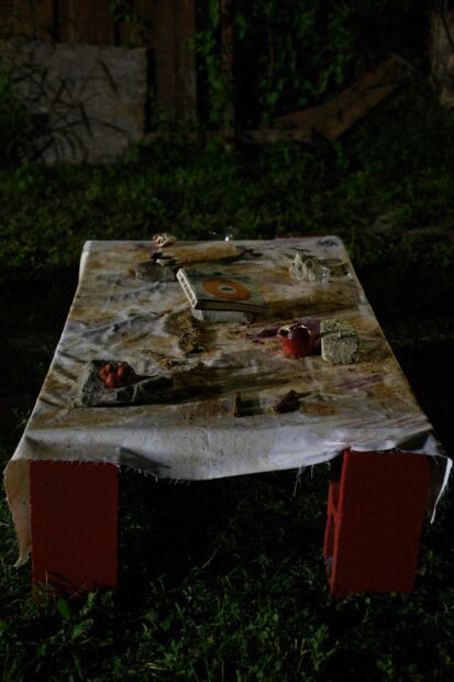 Installation of ephemera of a set table