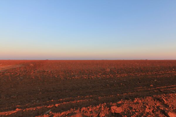 Photo of the red Lubbock landscape