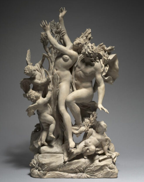 marble sculpture of Apollo and Daphne