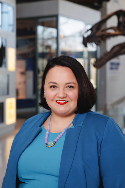 A headshot of arts administrator Michelle Cuellar Everidge.